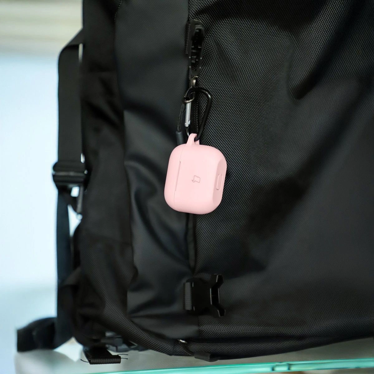 Wbudowany karabińczyk do etui Bizon Case Headphone Silicone do AirPods Pro 2